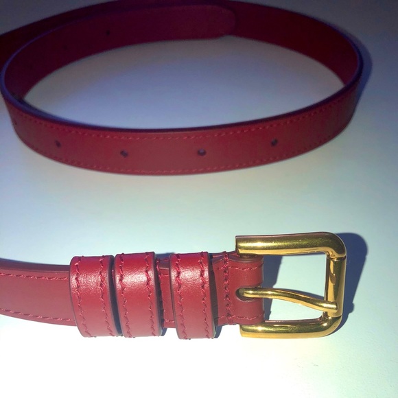 Dolce & Gabbana red buckle belt with gold metal - Picture 7 of 7